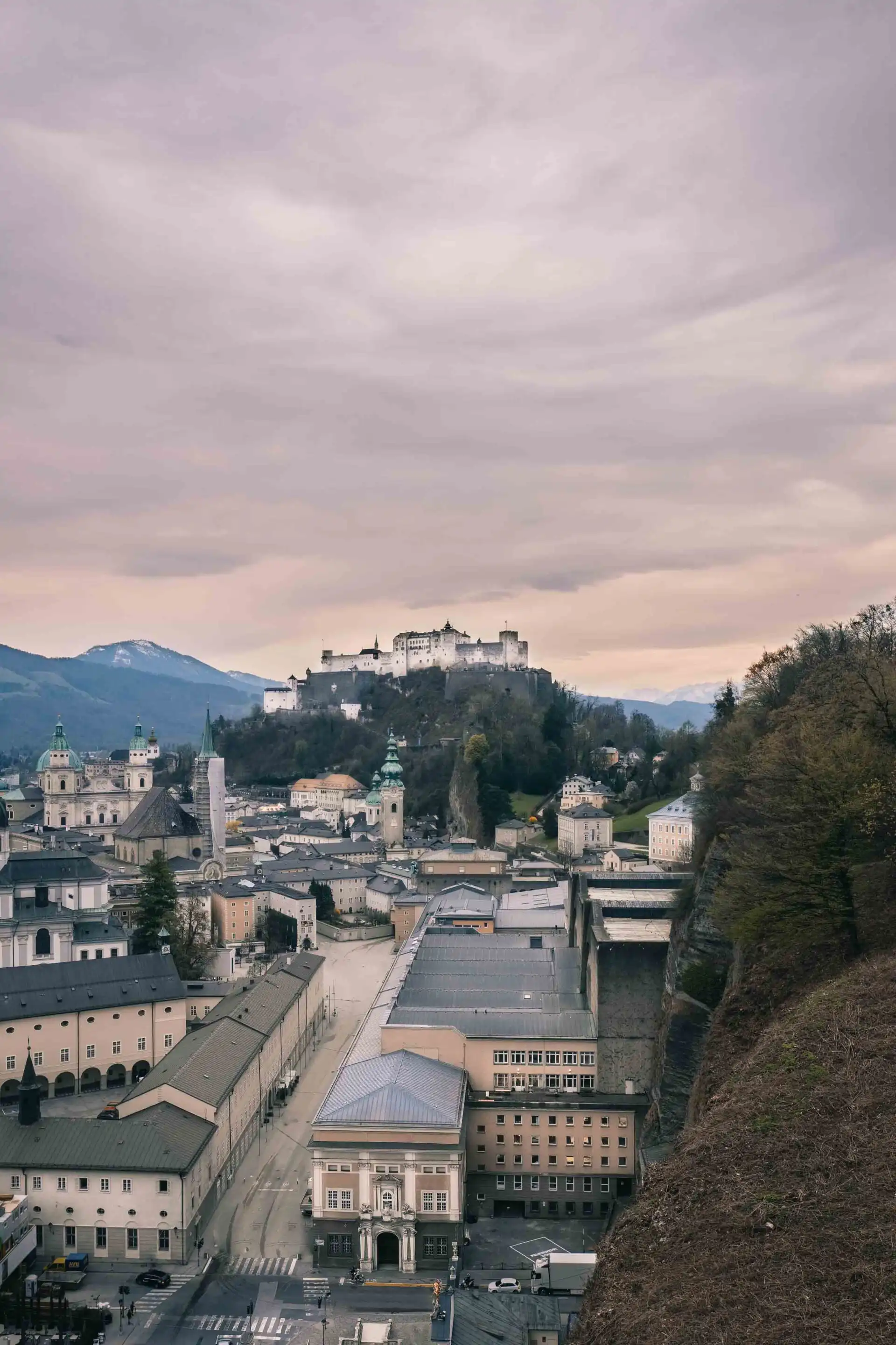 monchsberg aussichtsterrasse altstadt 01