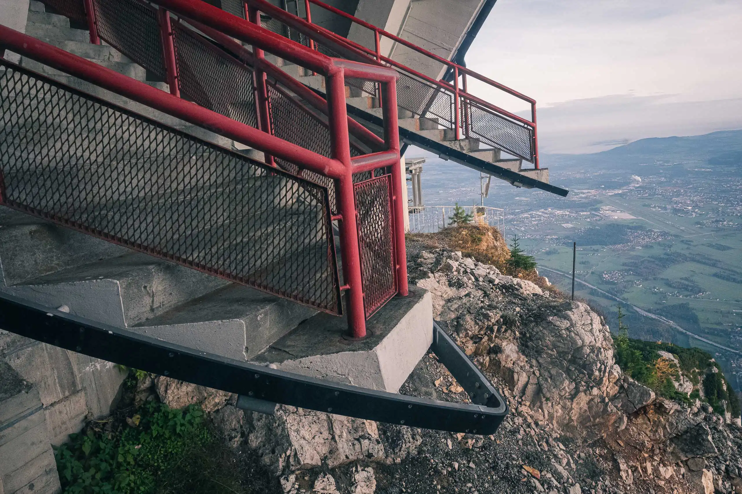 Summit platform of the Untersbergbahn cable car